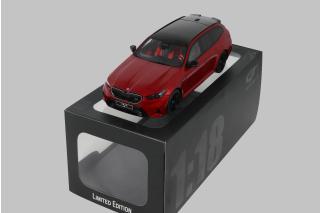 BMW M5 TOURING RED 2025 GT Spirit 1:18 Resinemodell (Türen, Motorhaube... nicht zu öffnen!)
